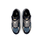 New Balance NB 2002R