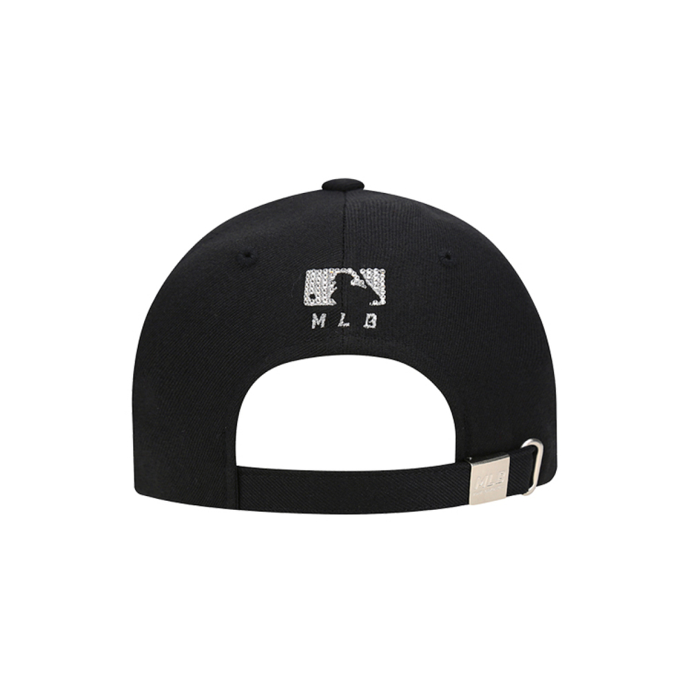 MLB x