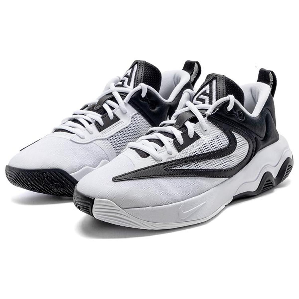 Nike Giannis Immortality 3