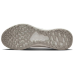 Nike REVOLUTION 6
