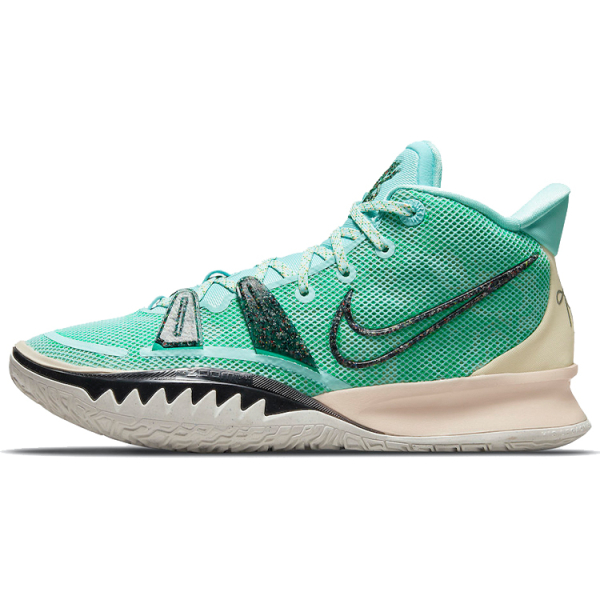 Nike Kyrie 7 Copa