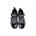 LiNing 9 V2