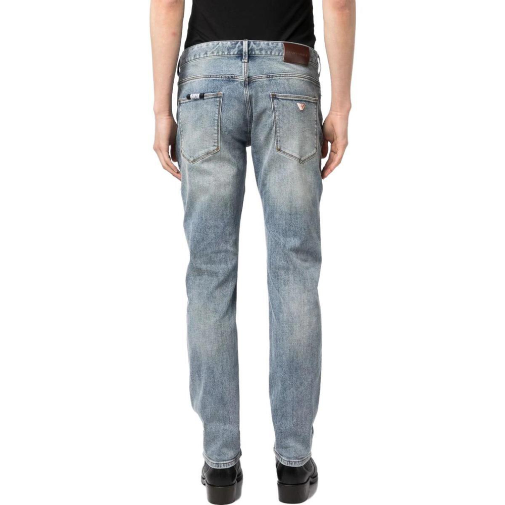 EMPORIO ARMANI SS23 Logo