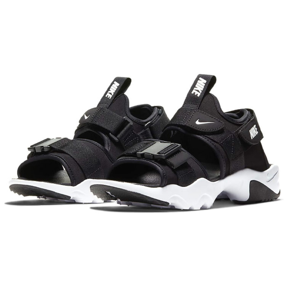 Nike Canyon