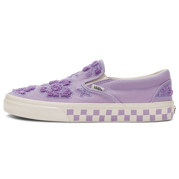 Emma Mulholland x Vans slip-on