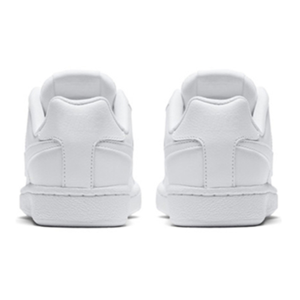 Nike Court Royale