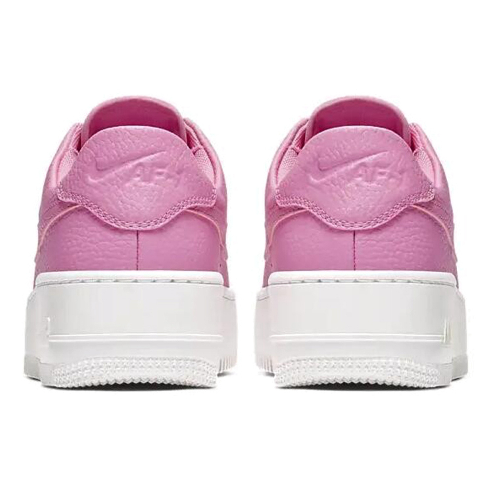 Nike Air Force 1 LX