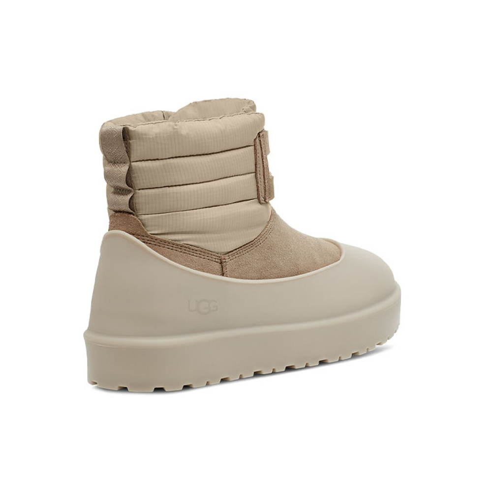 UGG CLASSIC MINI