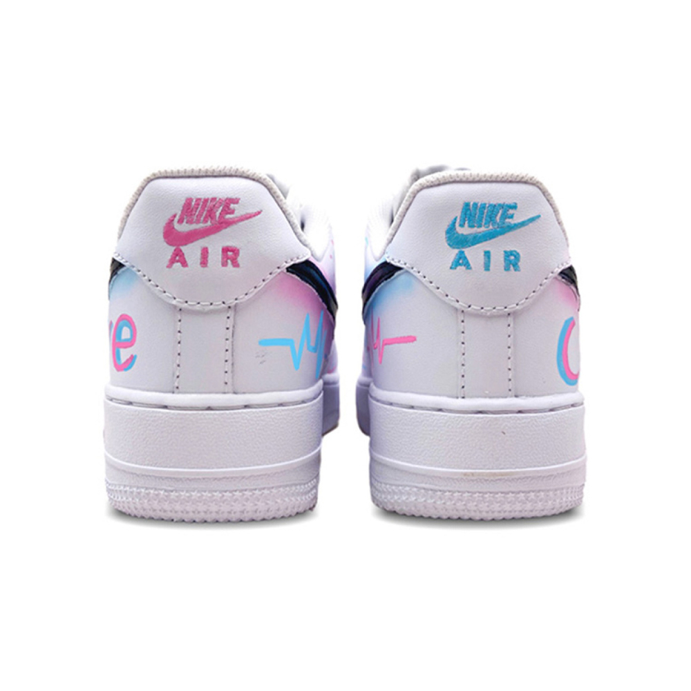 【 】 Nike Air Force 1 LE