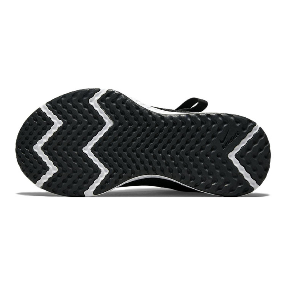 Nike REVOLUTION 6 FlyEase 4E