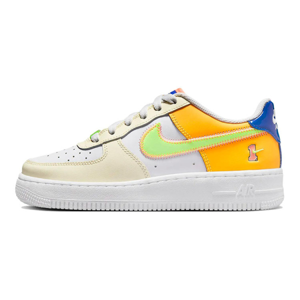 Nike Air Force 1 LV8