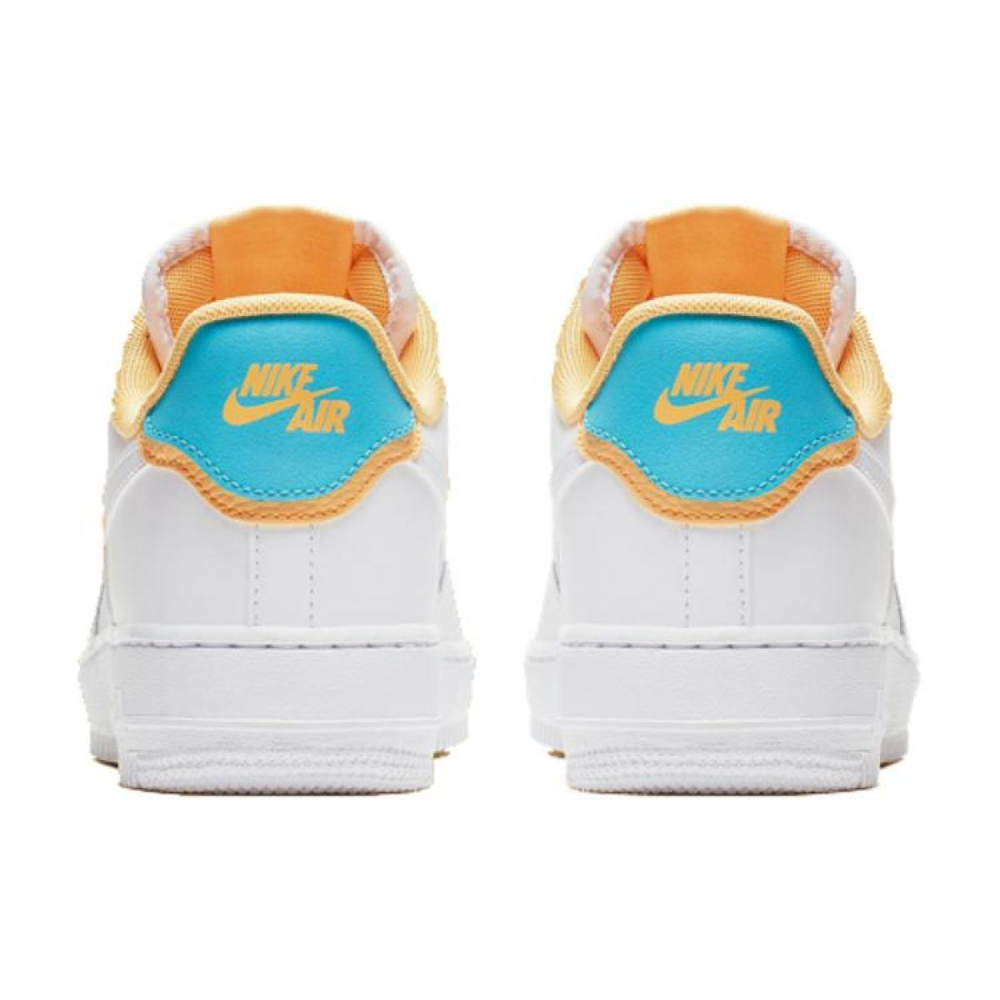 Nike Air Force 1 SE