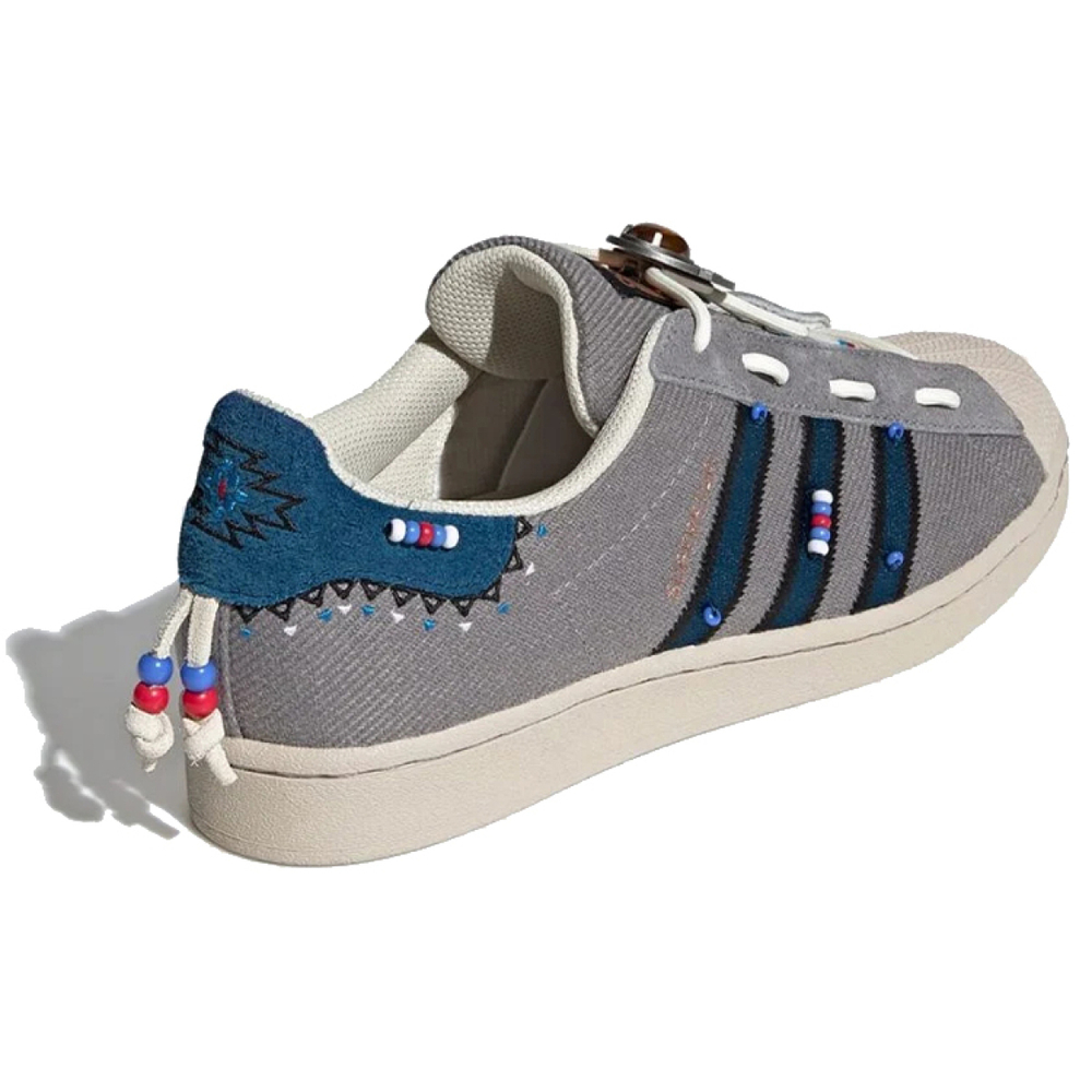 Adidas originals Superstar Laceless Street Folk