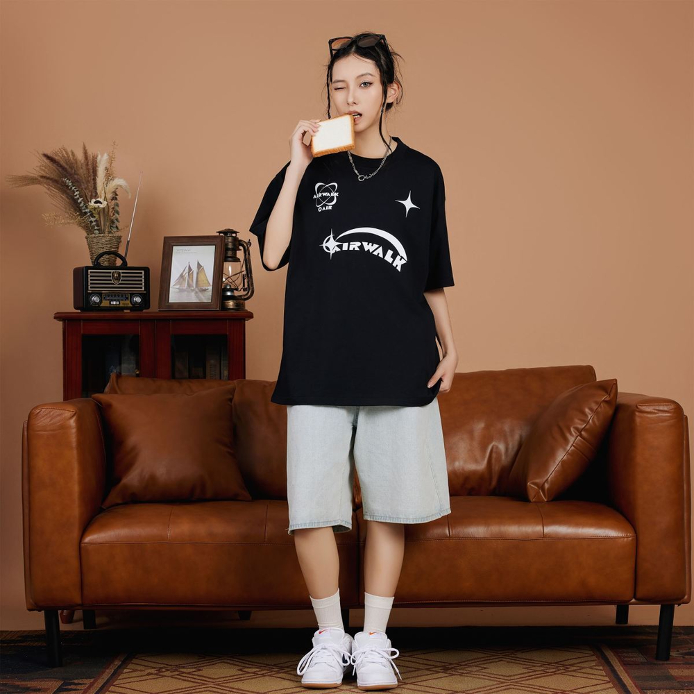 Airwalk T