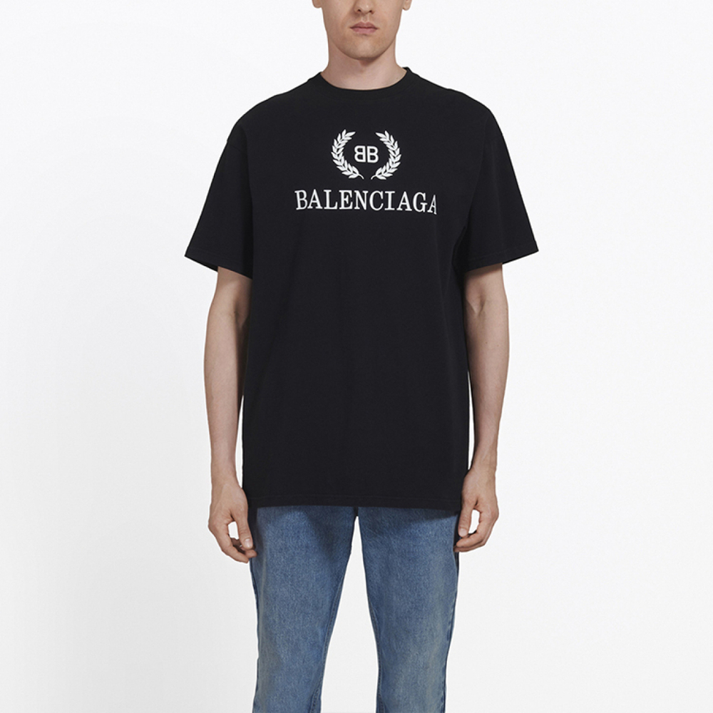 Balenciaga T
