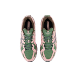 New Balance 610T