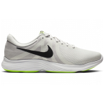 Nike REVOLUTION 4