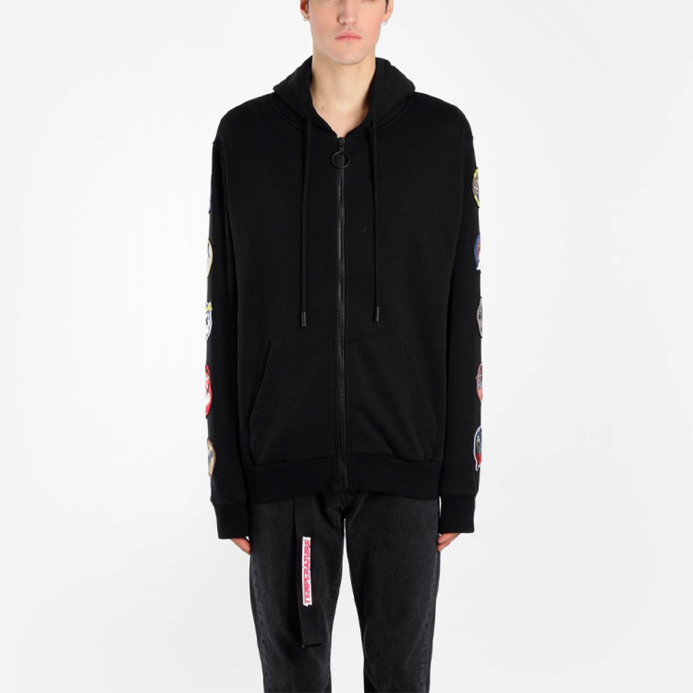 OFF-WHITE