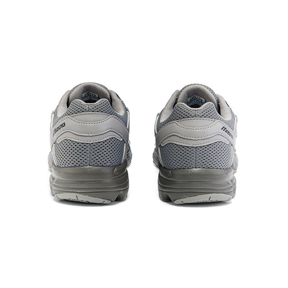 Mizuno Spark Cn Y2K