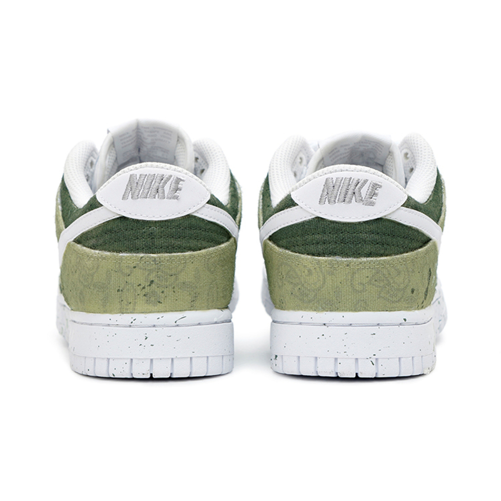 【 】 Nike Dunk Low ESS