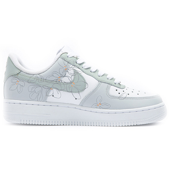 【 】 Nike Air Force 1