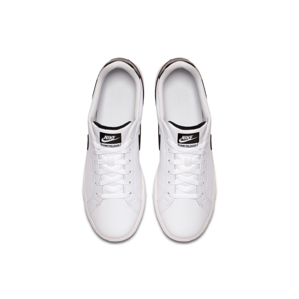 Nike Court Majestic Leather