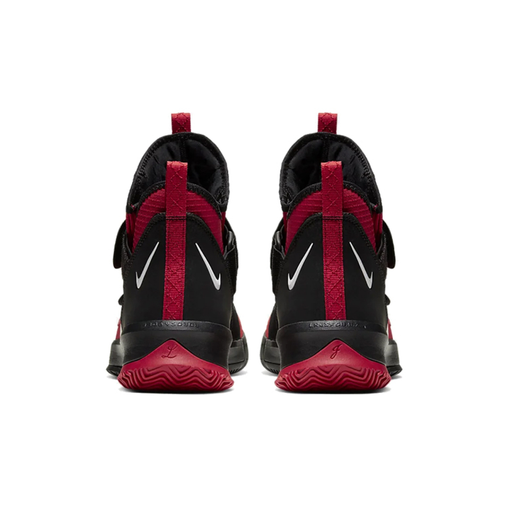 Nike zoom soldier 13 SFG 13