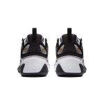 【 】 Nike Zoom 2K