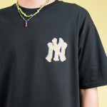 MLB T