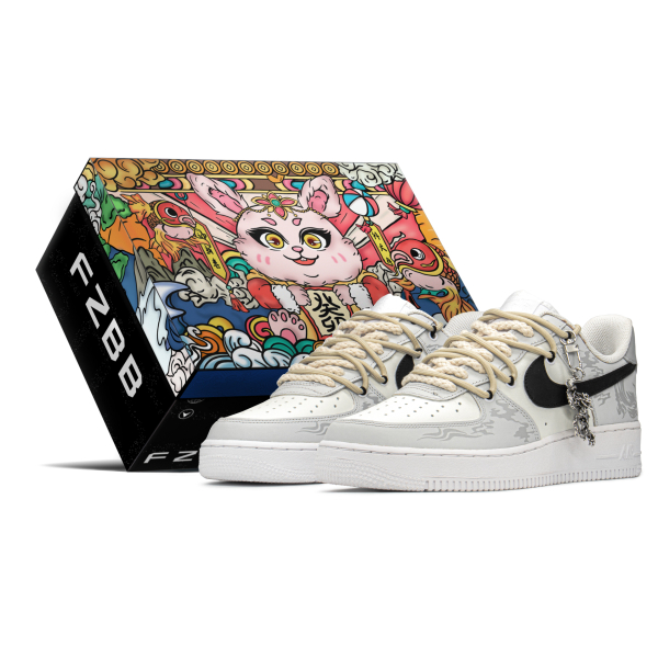 【 】 Nike Air Force 1