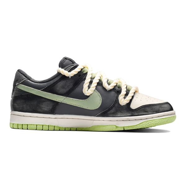 【 】 Nike Dunk SE GS