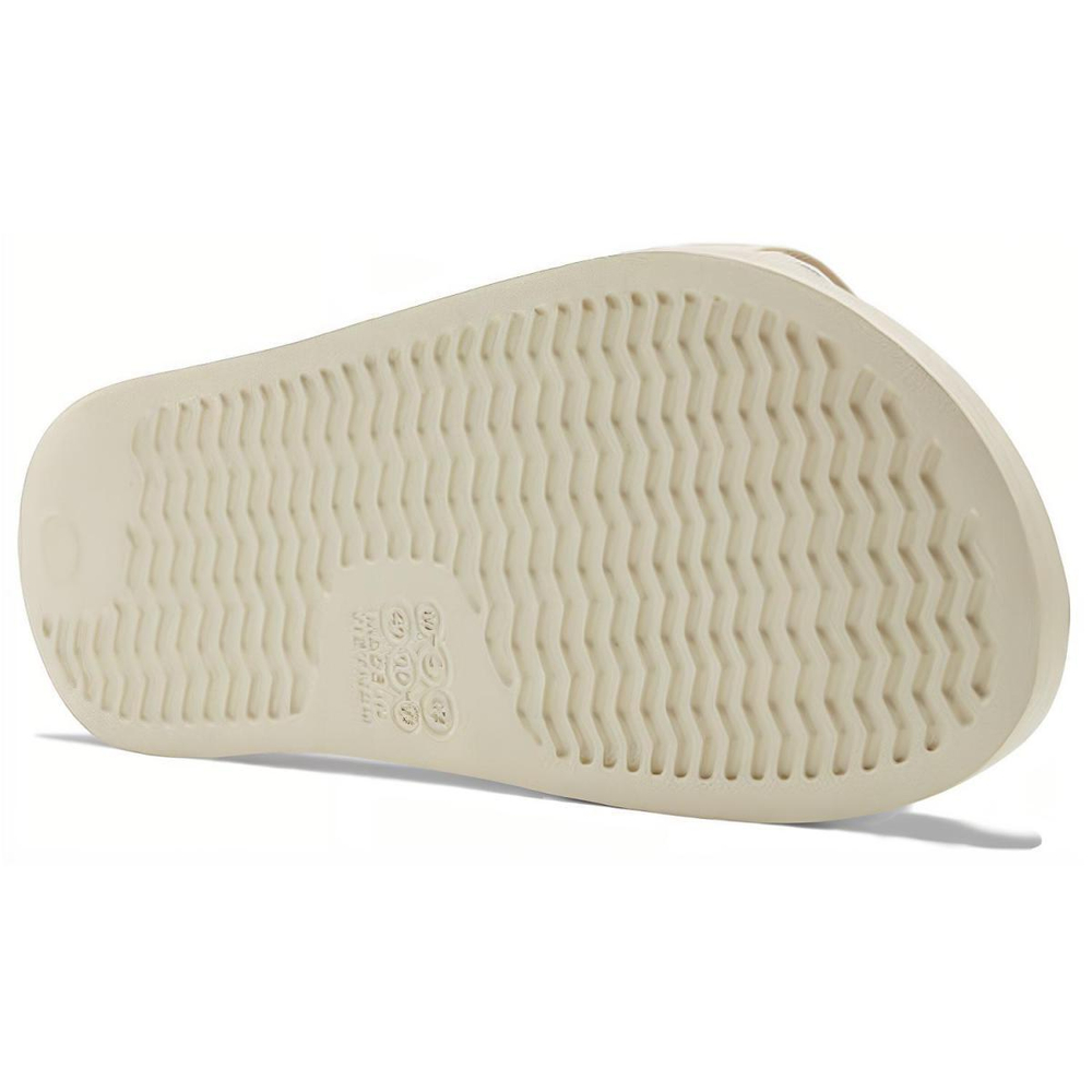 Reebok classic slide