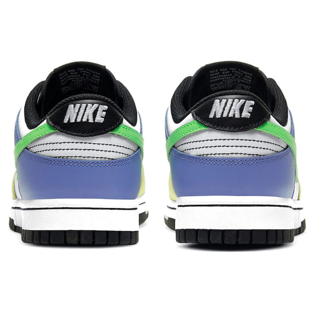 Nike Dunk "Green Strike"