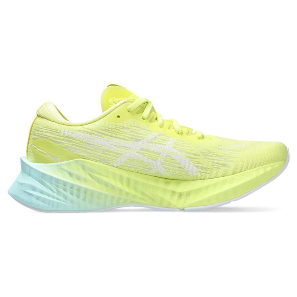Asics Novablast 3