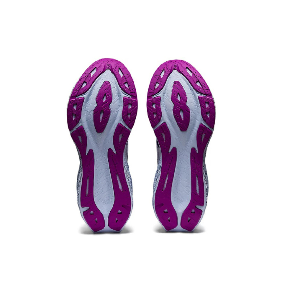 Asics Novablast 3