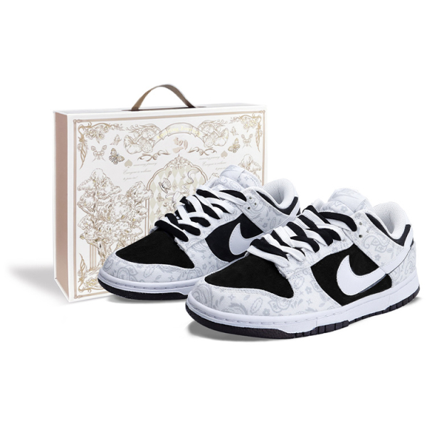 【 】 Nike Dunk Low