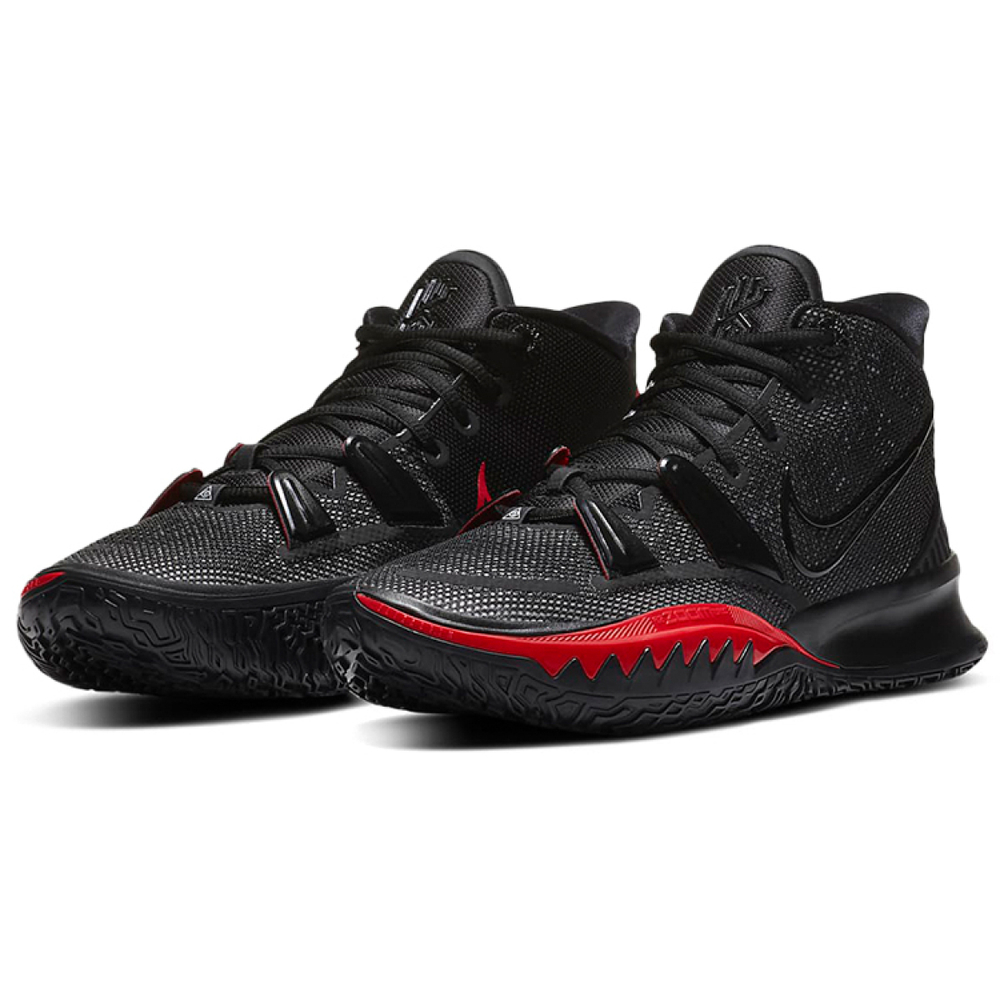 Nike Kyrie 7