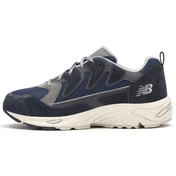 New Balance NB 875