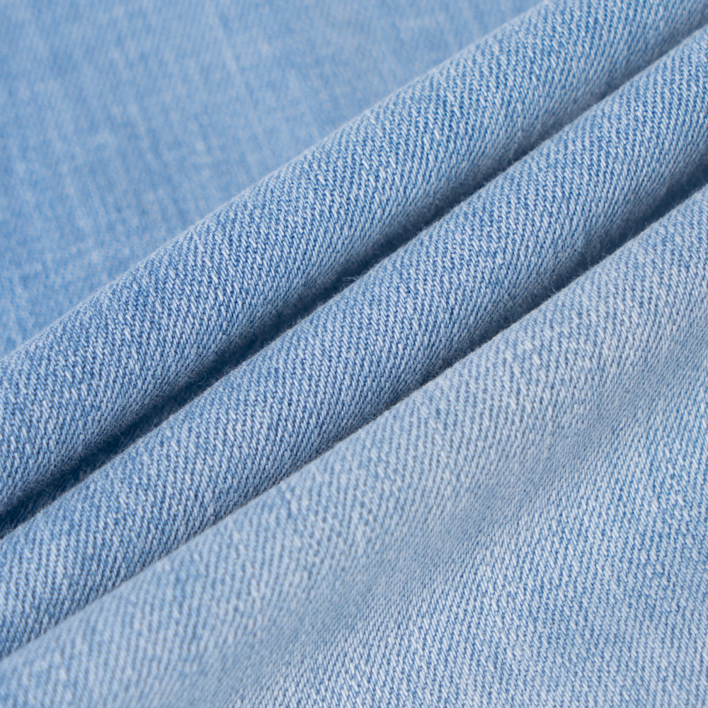 EMPORIO ARMANI SS23