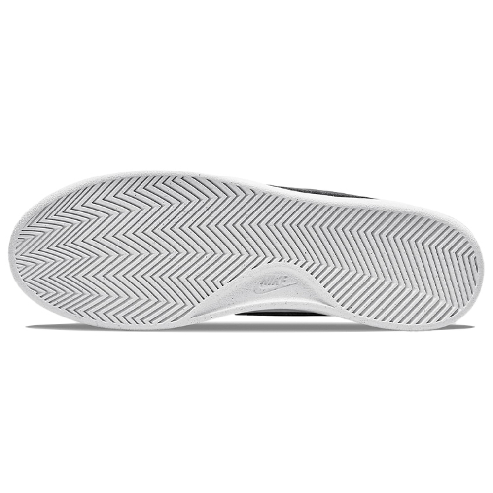 Nike Court Royale 2