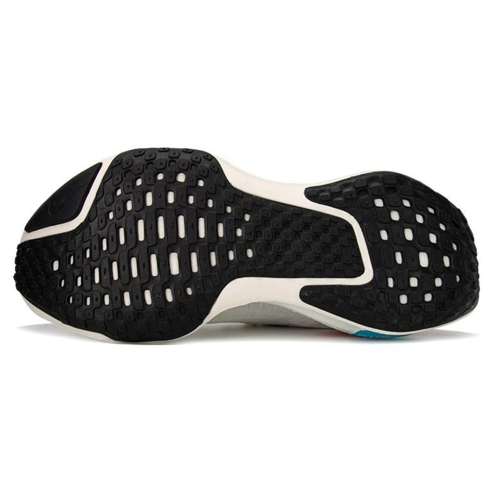 Nike Invincible Run 3