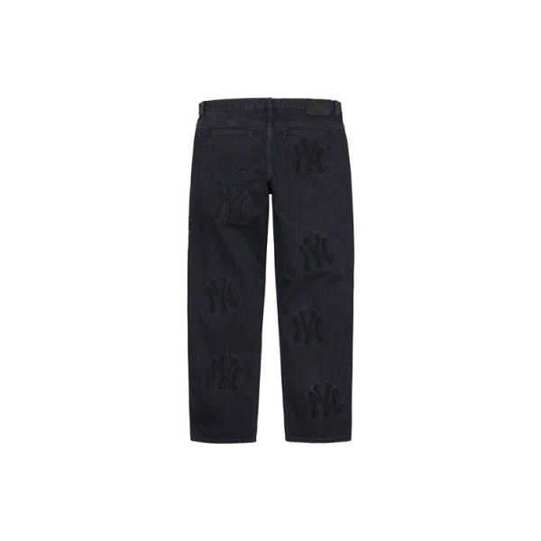 Supreme FW21 Week 2 x New York Yankees Regular Jean Logo