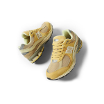 AURALEE x New Balance NB 2002R