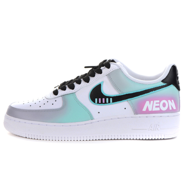【 】 Nike Air Force 1 -