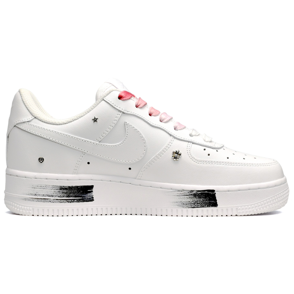 【 】 Nike Air Force 1