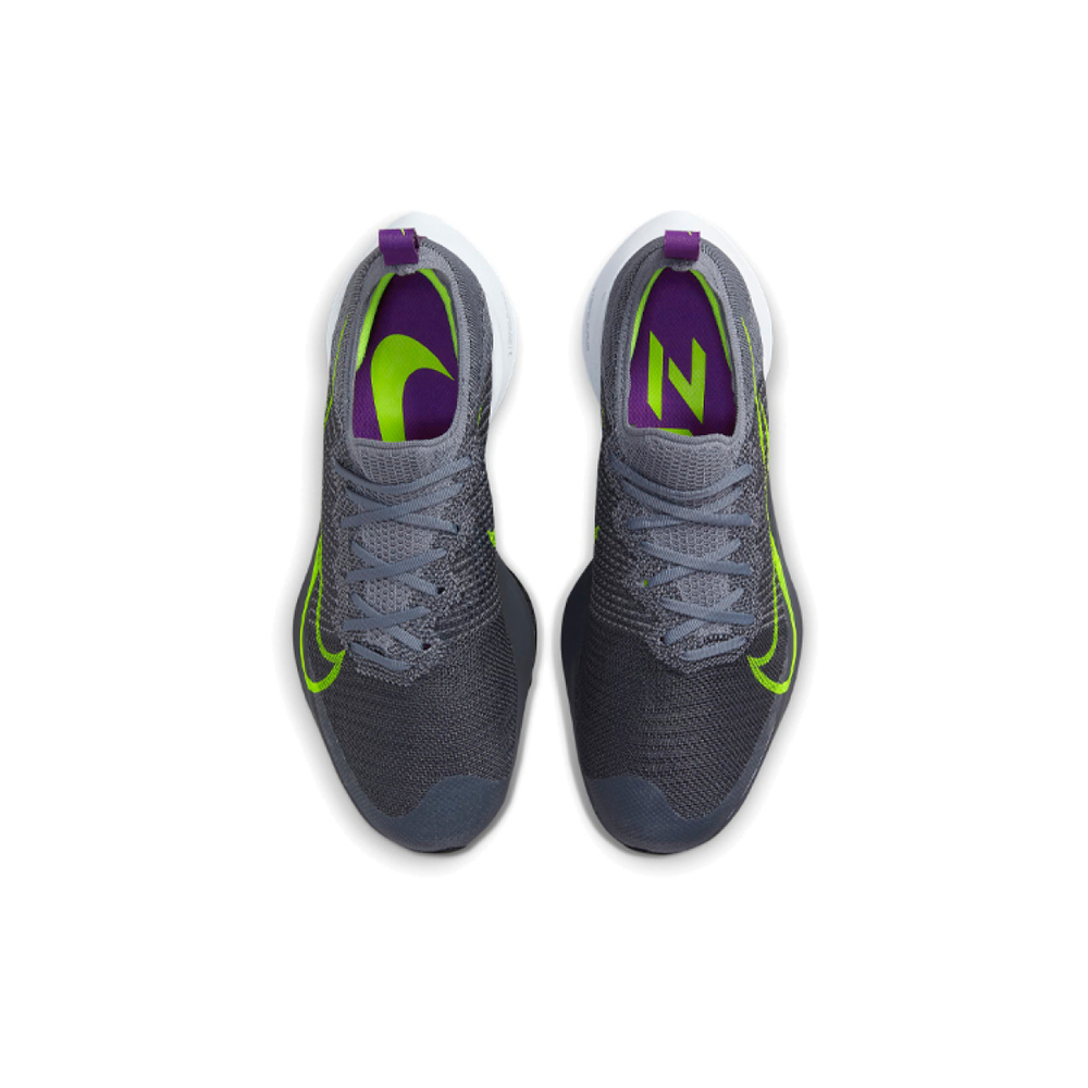 Nike Air Zoom Tempo Next%