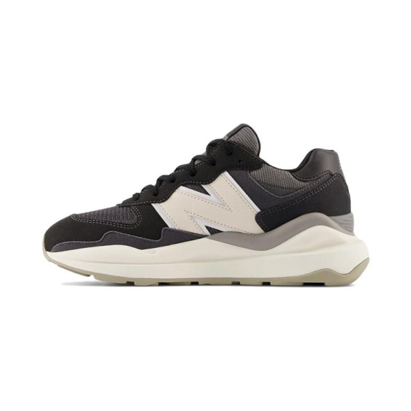 New Balance 5740