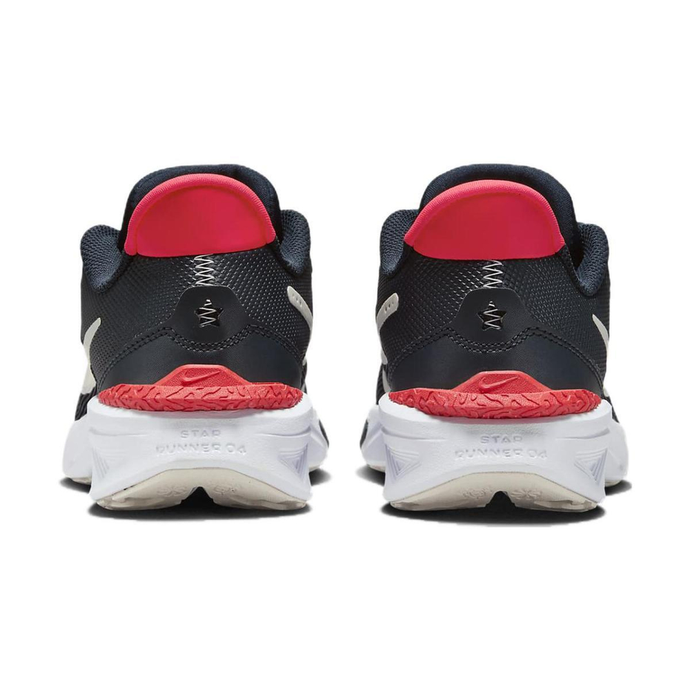 Nike Star Runner 4