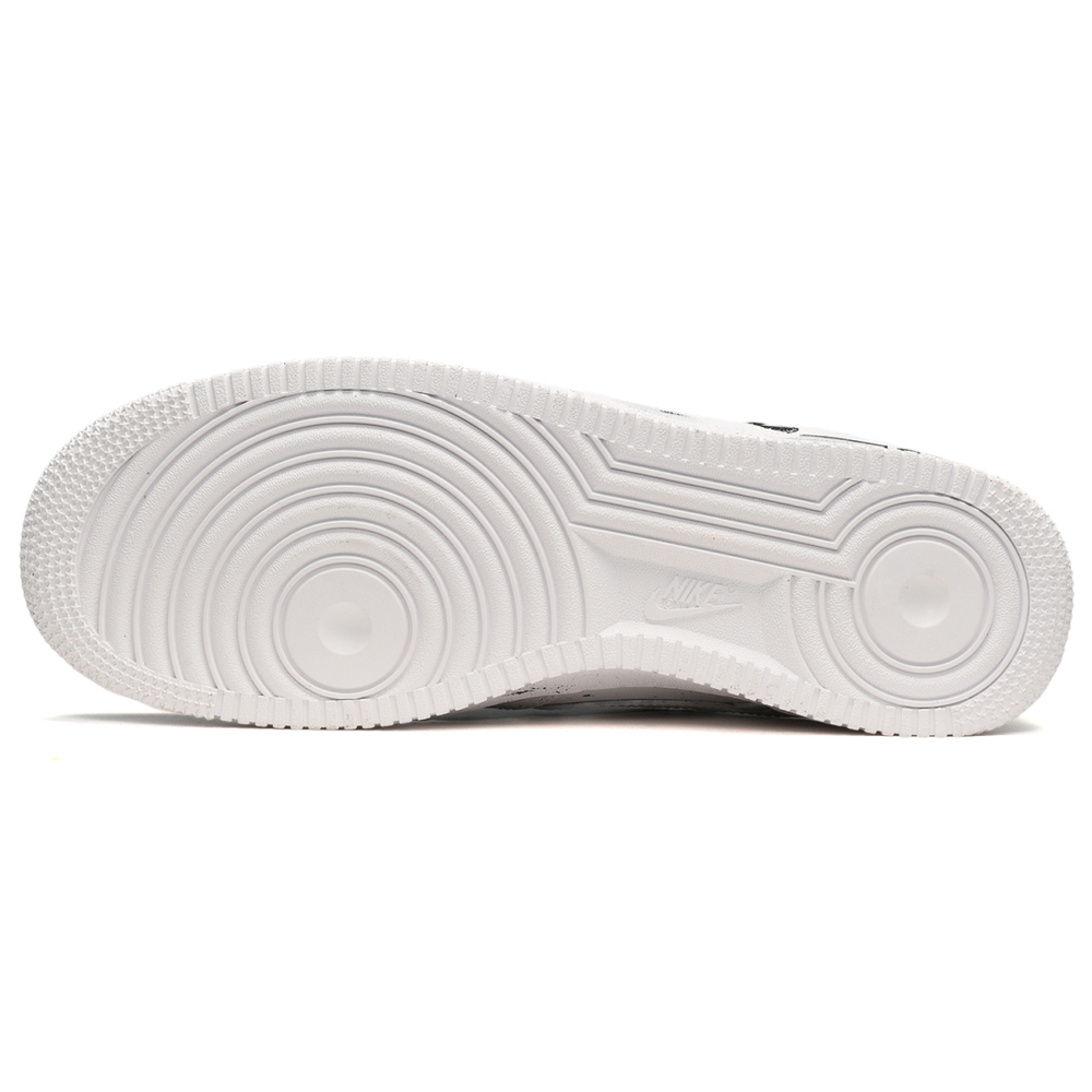 【 】 Nike Air Force 1