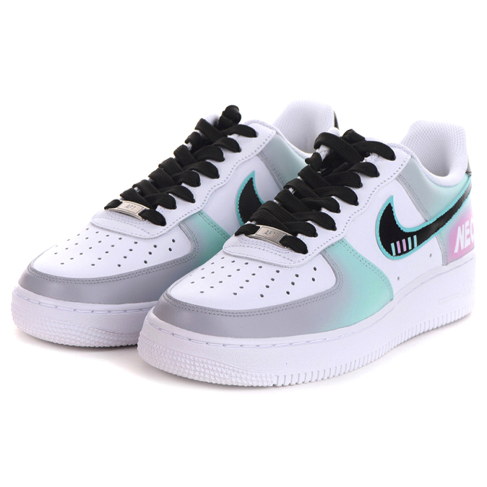 【 】 Nike Air Force 1 -